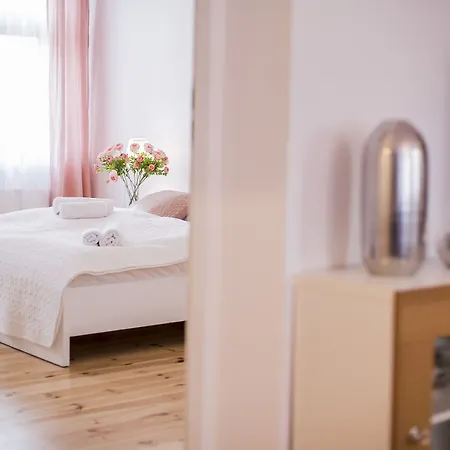 Apartment Rentapartments - Old Town Gdansk